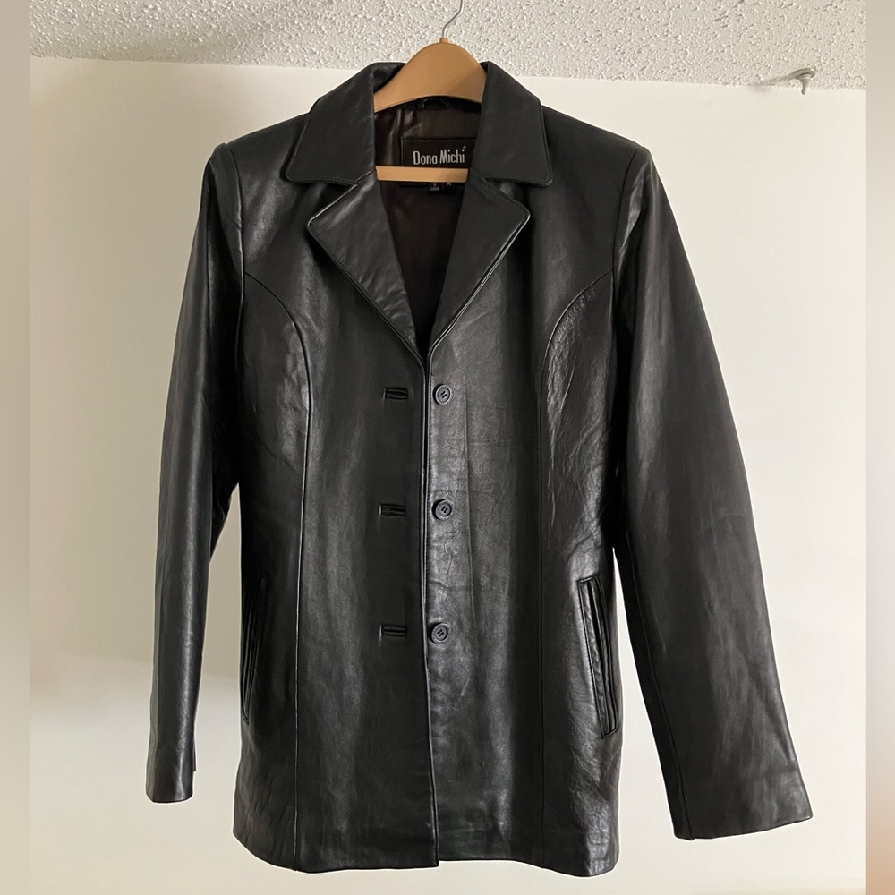 Dona Michi Leather Jacket Coat Women’s M Black Mid Length 3 Button with Pockets